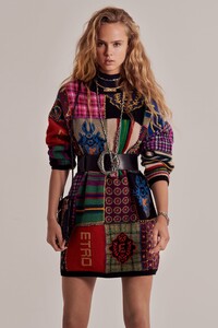 00020-Etro-Pre-fall-2020-credit-Cedric-Buchet.thumb.jpg.ee0da53259e9694c4710a4df5ce89453.jpg