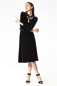 00024-emporio-armani-pre-fall-2020.thumb.jpg.aeabf45ad2a224daa666f2fdaa921ac3.jpg