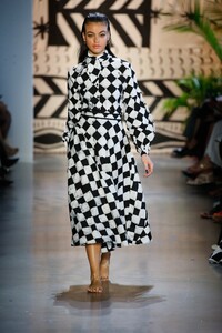 00034-Studio-189-Ready-To-Wear-Spring-2020.thumb.jpg.a070d2cacd516541435f08384f8d4f9c.jpg