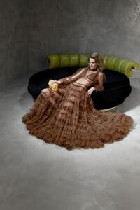 00043-fendi-pre-fall-2020.thumb.jpg.9b31cfbd33efa8d307c21b372d306adc.jpg