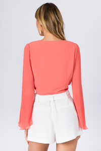 0004786_deep-v-pleated-detail-blouse.jpeg