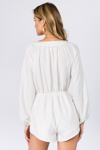 0005130_front-button-detail-lantern-sleeve-romper.jpeg