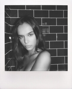 004_polaroid_anitagiancarli_arthuroscar.thumb.jpg.57ce5051ff69f6197688720d20d96b4b.jpg