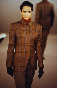 101035255_calvin-klein-fw-1990(7).thumb.jpg.f8270aaf0c940709a385b625f77cac02.jpg