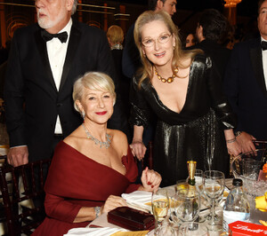 Helen+Mirren+Icelandic+Glacial+77th+Annual+AdD7T9vZadUx.jpg