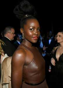 Lupita+Nyong+o+25th+Annual+Critics+Choice+_rsbOyEJf4rx.jpg