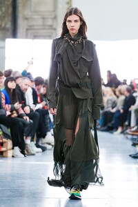 Lea Julian Sacai Fall 2020 Menswear 1.jpg