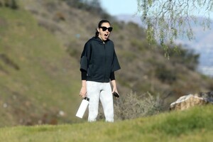 gal080120BZNimage6.jpg