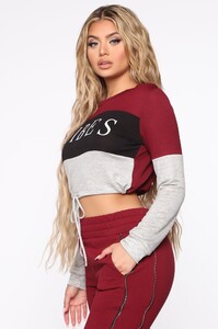 11-18-19_Studio_3_JP_JJ_PA_12-18-37_35__T2883P1660_Burgundycombo_1097_RG.jpg