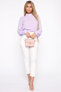 11-21-19_Studio_3_RM_LE_JJ_11-03-05_22__Y17520_Lavender_0523_KL.jpg