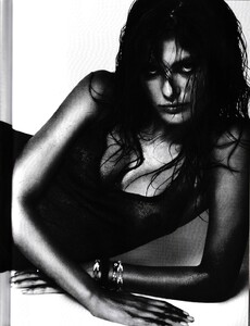 PIPOCA - Homem Vogue Brazil (Summer 2009.10) - Isabeli Fontana - 013.jpg