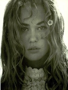 1171600393_UnknownVOGUEItaliaJuly1990babydressritt02.thumb.jpg.3f12082416b6d503c516d9dd70877e1d.jpg