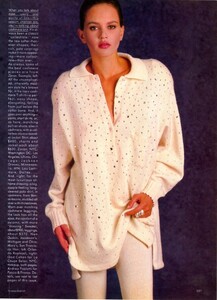 1178280097_Vogue-October1985(10-1985)USAAndreaBlanchTheSeductiveNatureOfCashmere1.thumb.jpg.9b6364e09fc37ce8ad71a8421698b294.jpg