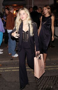 121139577_gabriella-brooks-at-welcome-to-the-world-of-agent-provocateur-in-london-09-12-20.jpg