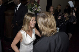 Jennifer+Aniston+26th+Annual+Screen+Actors+ywyFAQRdNlYx.jpg