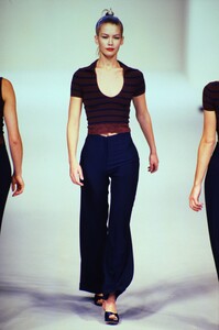 1440657120_blumarine-ss-1997(5).thumb.jpg.b1745020b282c18a5344af5d18d5c892.jpg