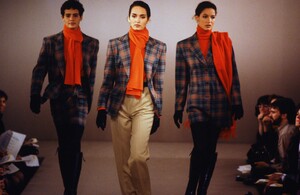 1497078216_calvin-klein-fw-1990(10).thumb.jpg.ab215d8d34b4dd0b70db8f909acaa398.jpg