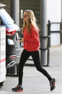        sey020120BZNimage6.jpg