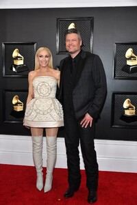 Gwen+Stefani+62nd+Annual+GRAMMY+Awards+Arrivals+zC790mcYf2nx.jpg