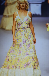 chloe-ss-1995 (14).jpg