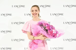       ama150120BZNimage147.jpg