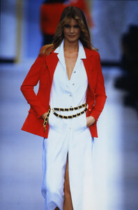 1658462934_chanel-ss-1993(7).thumb.jpg.024abf82e111b5814c8294f40b74b414.jpg