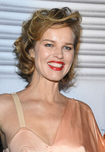 Eva+Herzigova+Jean+Paul+Gaultier+Photocall+SpxwwrqSfxgx.jpg