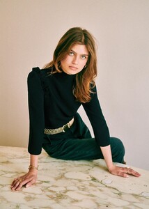 1779909736_JackieBlousebv6hz5qzrjwosnw5wzljh.thumb.jpg.1924a8ac0f24f3425171a8e5f35faa80.jpg