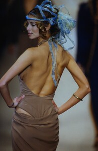 1805929919_niki(1).thumb.jpg.49d1be3eaf44bf29309d7c140b0bb544.jpg