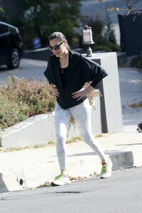       gal080120BZNimage27.jpg