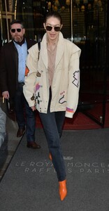        gig220120BZNimage1006.jpg