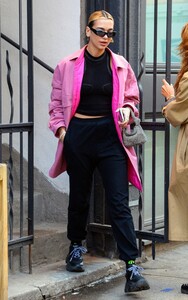       lip120120BZNimage108.jpg