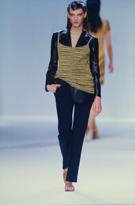 1982380011_missoni-ss-1998(6).thumb.jpg.970be30e0f46a5dee675ff8fdad8ce88.jpg