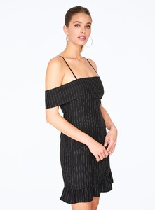 19WD2027-BLACK-0612.thumb.jpg.80612ed113b1bf9ce15ec643b676363a.jpg