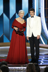 Helen+Mirren+NBC+77th+Annual+Golden+Globe+aPhTC-m0Rpwx.jpg