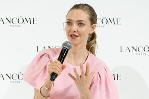       ama150120BZNimage127.jpg