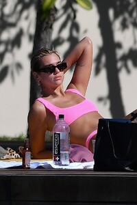 lip020120BZNimage112.jpg