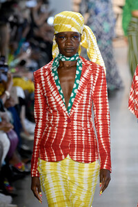 2113494643_Studio189RunwaySeptember2019NewYorkdXPV3HivKrOx.thumb.jpg.54d4b565b8b882d4eff63e465797a93e.jpg