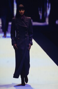 2116134715_herve-leger-fw-1997(25).thumb.jpg.02e597877bd2a17d7659441d5c37a42a.jpg