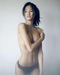 2121179719_AmandaYu(4).thumb.jpg.9121410403a3eb9513dd72c7f32445b5.jpg