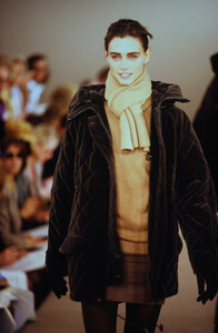 230656138_roberta-calvin-klein-fw-1990(5).thumb.jpg.765b4430c561cc9e842ac8c899b4efed.jpg