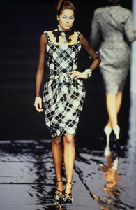 269132132_rosemarie(4).thumb.jpg.52b8d29b3b70dfee44f0a0bb8eba5bfc.jpg