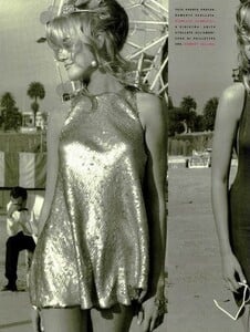 292138716_UnknownVOGUEItaliaJuly1990babydressritt07.thumb.jpg.3ba44c8da8f564e296310d975b778aa4.jpg