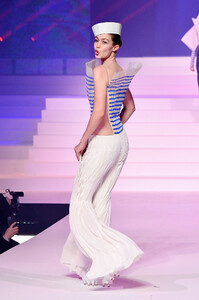        gig220120BZNimage115.jpg