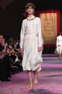 311334526_DiorRunwayParisFashionWeekHauteCoutureK5tEZmvsfH9x.thumb.jpg.a08d13d3285802e13db53d40a4ec1b2f.jpg