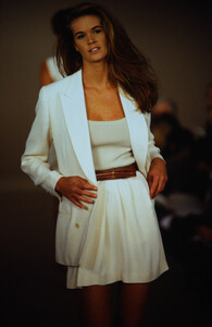 314643742_calvin-klein-ss-1991(4).thumb.jpg.48fde2f8b887005b4ca8c15f939ec5f6.jpg