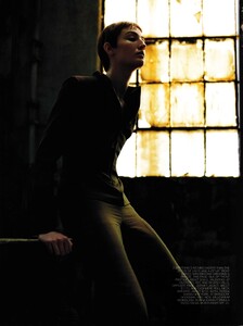 PIPOCA - Harper's Bazaar US (August 1999) - 21st Century Suits - 007.jpg