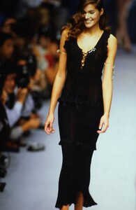 356596800_chloe-ss-1995(2).thumb.jpg.67b71e636b8eb126f82caf9d1457219c.jpg