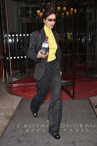       bel170120BZNimage107.jpg