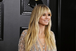 Heidi+Klum+62nd+Annual+GRAMMY+Awards+Arrivals+vGKgafnNdqpx.jpg